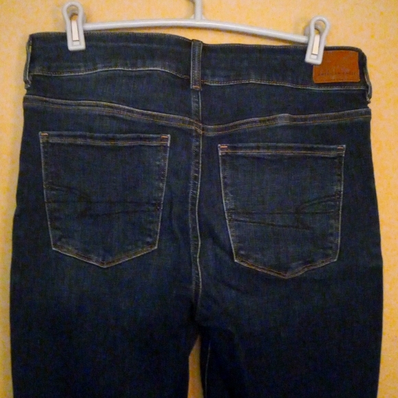 Flare leg jeans.  Worn once. Great quality.  Not my style. - Picture 3 of 6